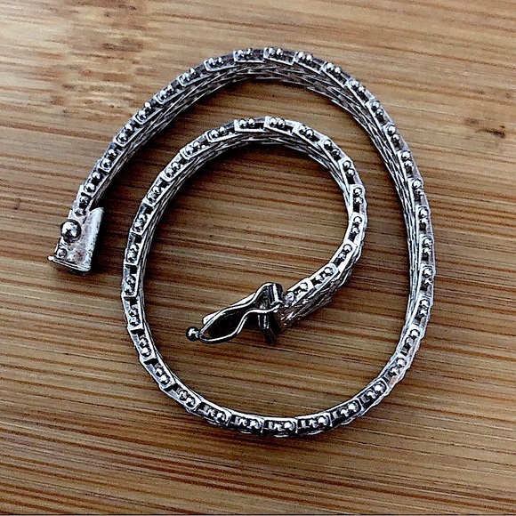 $72 Italian Fashion Estate Bracelet Sterling 12.8 Grams Marked 925 ITALY - Picture 5 of 7